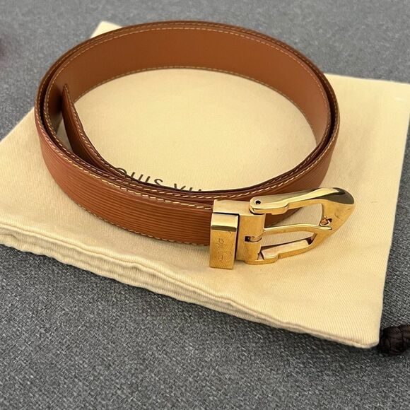 Louis Vuitton Brown Belt with Gold Buckle - Picture 2 of 15